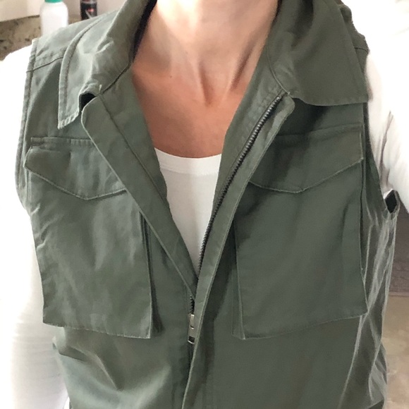 Vest - Picture 2 of 2